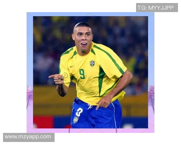 探索足球传奇的魅力与辉煌成就著名足球明星介绍视频合集