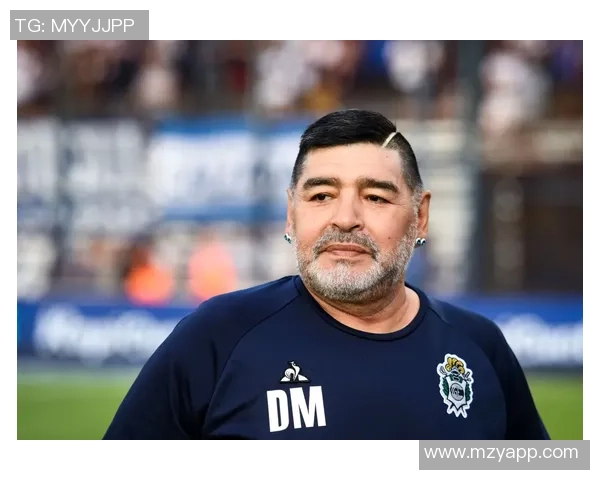 普姓足球明星的传奇之路与辉煌成就揭秘 普姓足球明星的传奇之路与辉煌成就揭秘